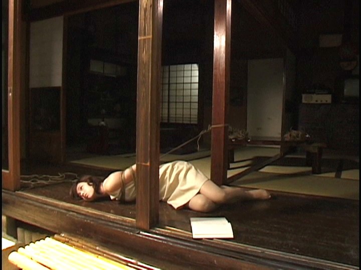 Gallery 12