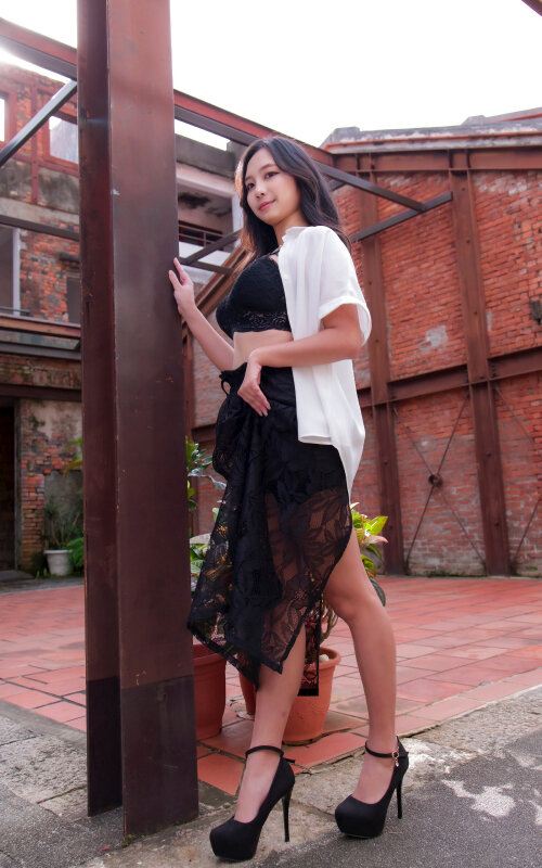 Gallery 9